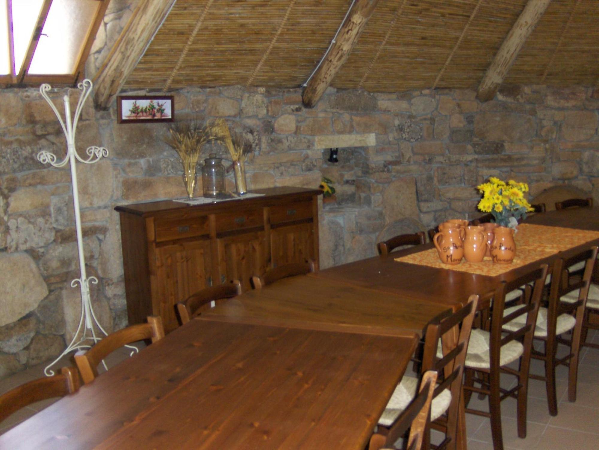 Agriturismo Sa Perda Marcada Arbus Buitenkant foto